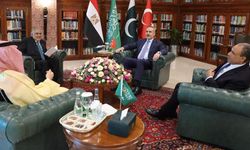 Bakan Fidan, İslamabad’da "Türkiye-Mısır-Pakistan-Suudi Arabistan Dışişleri Bakanları Toplantısı"na katıldı