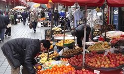 ABD-İsrail'in İran'a yönelik ortak saldırıları gölgesinde başkent Tahran'da hayat devam ediyor