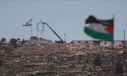 İsra*lliler, Nablus’ta bir kız okuluna saldırdı