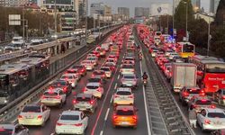 İstanbul'da bazı yollar trafiğe kapatılacak