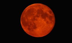Kanlı Ay Tutulması saat kaçta gerçekleşecek, Türkiye'den gözükecek mi?