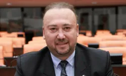 Uşak Belediye Başkanı Özkan Yalım rüşvet operasyonunda gözaltına alındı