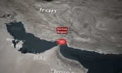 İran, Hürmüz Boğazı'ndan geçen gemilerden geçiş ücreti alınmasına ilişkin yasa tasarısı hazırlıyor