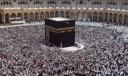 Umre seyahatlerinde vatandaşlara kayıt dışı organizasyon uyarısı