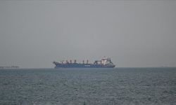 İran, ABD ve saldırının ortaklarına Hürmüz Boğazı'ndan geçme hakkı tanımayacağını yineledi