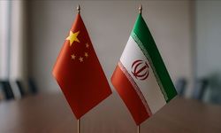 Çin Dışişleri Bakanı Vang: İran'ın egemenliğini ve ulusal onurunu savunmasını destekliyoruz