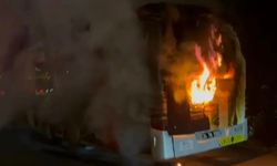 Köprü girişinde metrobüs yangını