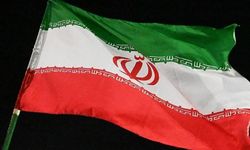 Devrim Muhafızları Ordusu: "Gerçek Vaat 4" operasyonunun beşinci dalgasında ABD deniz ve üs hedefleri vuruldu