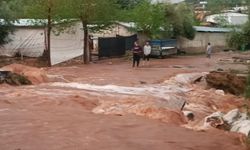 Adana'da sağanak sele dönüştü: Sele kapılan 1 kişi hayatını kaybetti