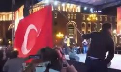 Ermenistan'da Türk bayrağına alçak saldırı! Paşinyan'dan sert tepki: Provokatif