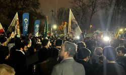 AGD'den ABD ve İsra*l'in saldırılarına karşı "Kardeşlerimizin Yanındayız!" yürüyüşü