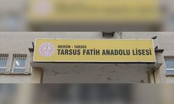 Mersin'de lisede bir öğrenci tabanca ile yakalandı