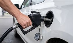 Avustralya'da uzun yolculuğa çıkacak sürücülere "yakıt kıtlığı" nedeniyle tedarik çağrısı