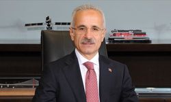 Bakan Uraloğlu'ndan Hürmüz Boğazı'ndaki Türk sahipli gemilerin durumuna ilişkin açıklama