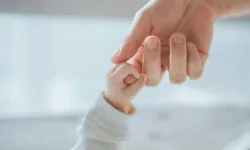 8 hafta ek doğum izni için başvurular başladı: Son tarih 15 Mayıs
