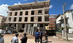 Aksaray'da inşaattan düşen işçi hayatını kaybetti