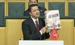 Mahmut Arıkan'dan siyasi lekelere kesin (!) çözüm: AK-MATİK "1 rozet değişikliği ile her şey tertemiz!"