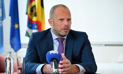 Belçika Savunma Bakanı Francken: Türk savunma sanayisi benim için bir rol model niteliğinde