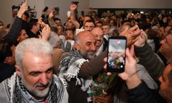 İsra*l'in alıkoyduğu Küresel Sumud Filosu aktivistleri yaşadıklarını anlattı