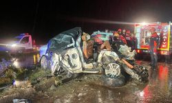 Uşak'ta zincirleme trafik kazası: 4 kişi hayatını kaybetti