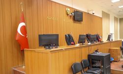 Müdür yardımcısını tehdit eden öğrenci için okul değiştirme kararı
