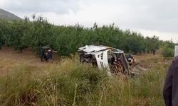 Isparta'da tur otobüsünün devrildiği kazada 4 kişi hayatını kaybetti, 15 kişi yaralandı