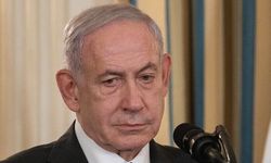 İsrail'de yapılan ankete göre halkın yüzde 61'i Netanyahu'nun seçim yarışına katılmasını istemiyor