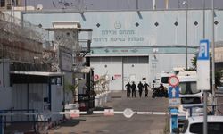 İsrail, cezaevlerindeki Filistinli tutukluların avukatları ile görüşmelerini iptal etti