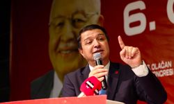 Mahmut Arıkan: “Açlık sınırının altındaki asgari ücretin üstünü hangi makyajla örteceksiniz?”