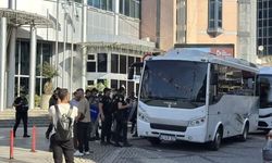 İzmit Belediyesine yönelik yolsuzluk soruşturmasında 20 şüpheli tutuklandı