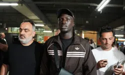 Beşiktaş'ın prensip anlaşmasına vardığı Kassoum Ouattara, İstanbul'a geldi