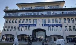 Kuşadası Belediyesi'ne yeni operasyon: Yeni Partili milletvekilinin kızı ve damadı da gözaltında