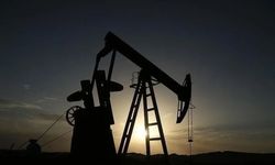 ABD-İran diplomasi beklentisi Brent petrolü 85 doların altına çekti