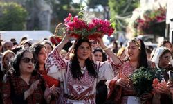 Batı Şeria'da düzenlenen geleneksel Filistin düğünü kültürel mirasın güzelliğini ortaya çıkardı