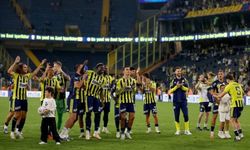 Fenerbahçe 3 puanı tarihi skorla aldı