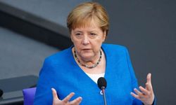 AfD'nin seçim zaferi sonrası Merkel: Kalbim kan ağlıyor