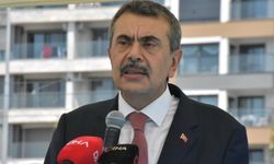Bakan Tekin öğretmenlerin kılık kıyafet düzenlemesine ilişkin açıklama yaptı