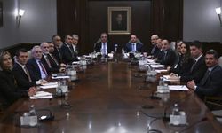 "Türkiye'nin Yeni Anayasa Gündemi" başlıklı toplantı düzenlendi