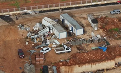 Antalya'da hortum nedeniyle parçalanan iki konteynerdeki 4 kişinin ölümüne ilişkin 2 zanlı tutuklandı