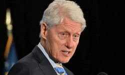 Eski ABD Başkanı Clinton, Müslümanların inançları nedeniyle aşağılanmasına tepki gösterdi