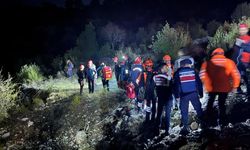 Isparta'da kanyonda mahsur kalan İHH gönüllülerinden 3'ü kurtarıldı