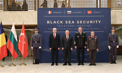 Bulgaristan, Romanya ve Türkiye savunma bakanlarından Sofya'daki toplantının ardından ortak açıklama