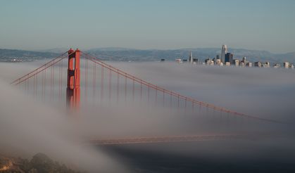 Golden Gate köprüsü sis altında kaldı