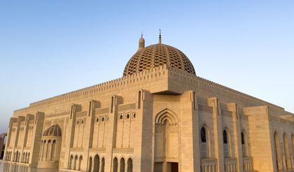 Maskat’ın görkemli mabedi: Sultan Kabus Ulu Camii