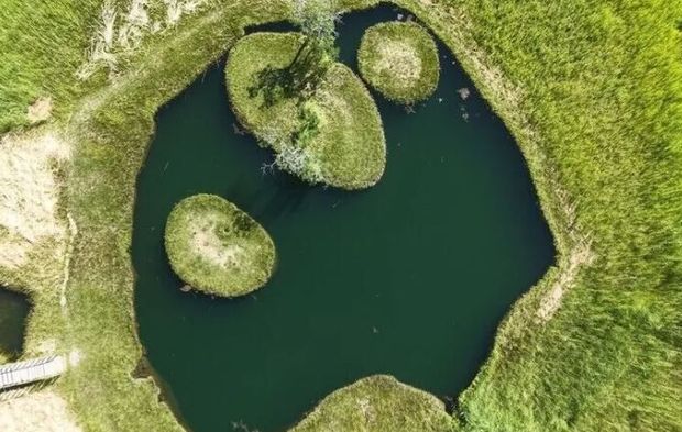 Bingöl'de yüzen adalara ev sahipliği yapan Turnalar Gölü su altından görüntülendi