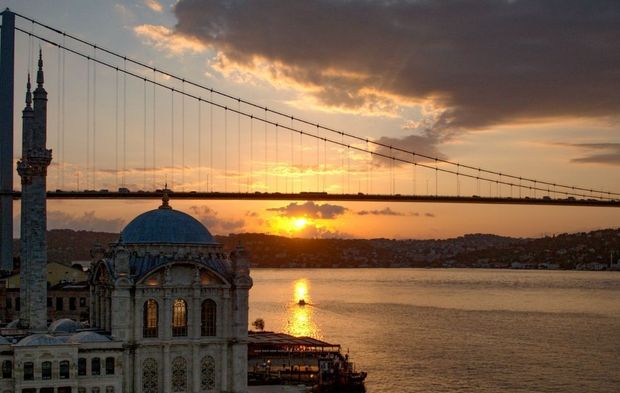 İstanbul'da gün doğumu