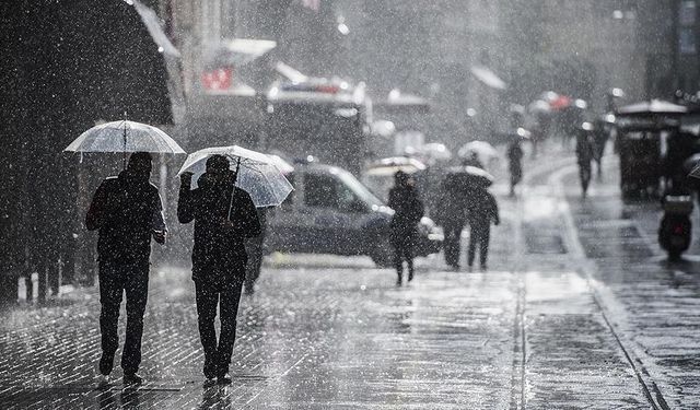 Meteoroloji uyardı: Fırtına sağanakla devam edecek