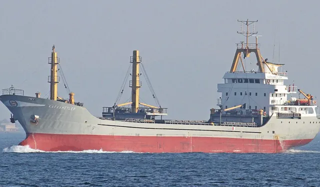 Türk gemisi Karadeniz'de kayboldu: 12 personele ulaşılamıyor