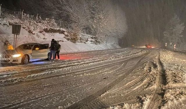 Bu bölgeler dikkat: Meteoroloji'den 20 il için sarı ve turuncu kodlu uyarı