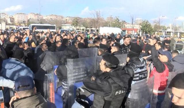 İstanbul’da UKOME toplantısı sonrası taksicilerden taşlı-sopalı saldırı